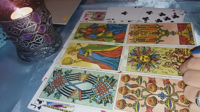 tarot-onlinesursa-odlrs.jpg