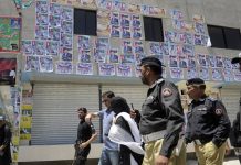 Atacurile si denunturile pateaza campania electorala din Pakistan