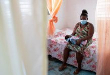 Politica Republicii Dominicane de deportare a mamelor pe cale sa nasca in Haiti
