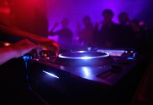 Explorand lumea de noapte din Cluj: Baruri, cluburi si atmosfera vibranta