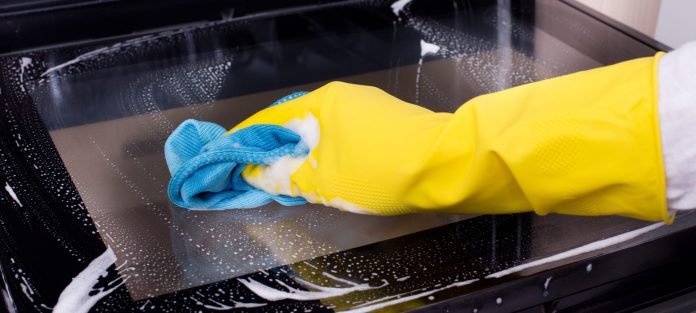 cea-mai-eficienta-metoda-de-curatare-a-cuptorului-electric.jpg