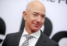 37 de fapte uluitoare despre Jeff Bezos pe care sa le stii