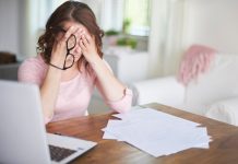Ce sa faci cand te simti coplesit: 12 moduri de a gasi usurare
