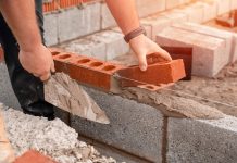 BCA sau cărămidă? Ce variantă ți se potrivește mai bine în proiectul de construcții