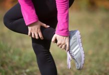 Ai dureri la mers? Semne că trebuie să-ți schimbi rutina zilnică